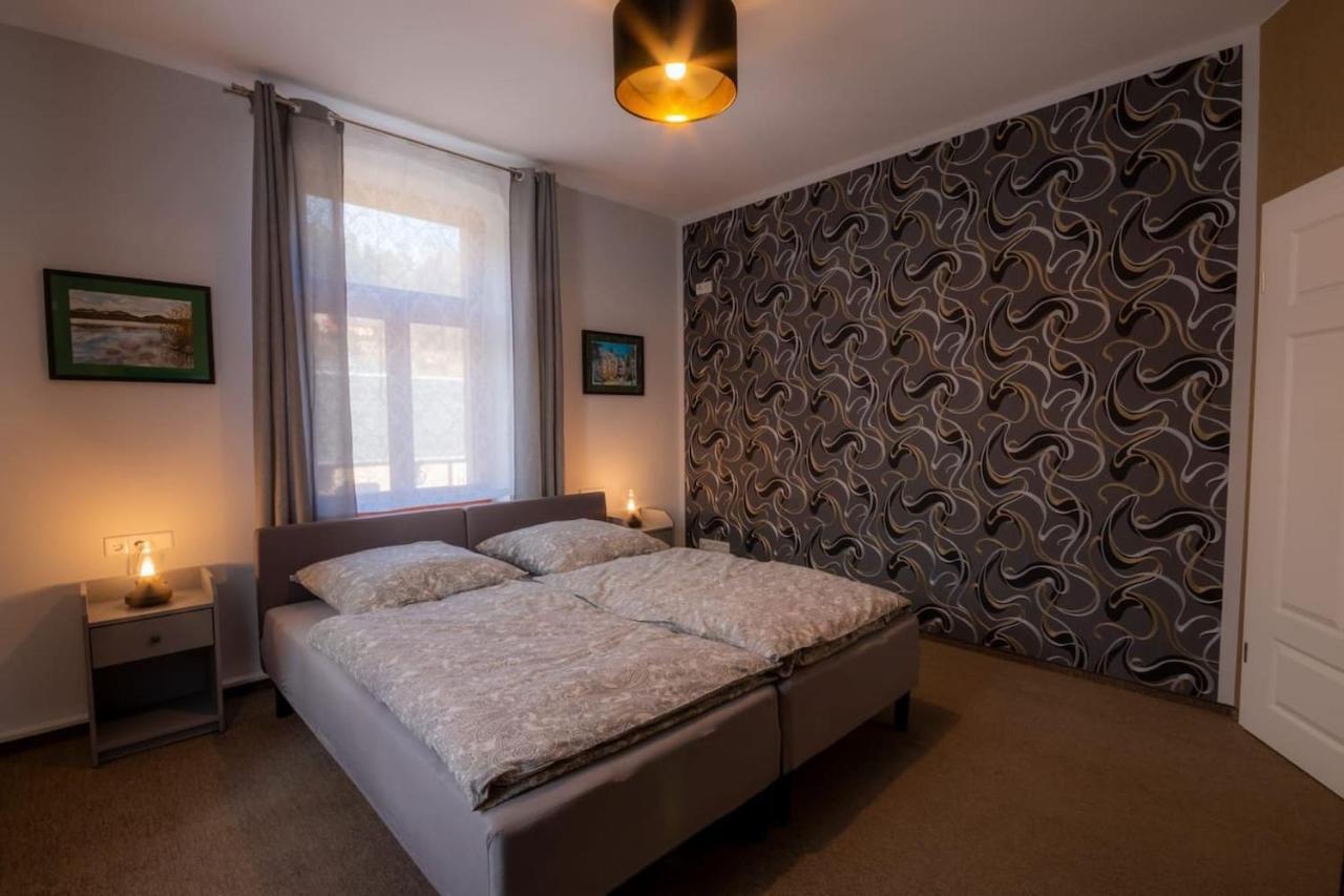 Villa Waldlust - 5 Sterne - 2 Schlafzimmer Kurort Oybin Kültér fotó